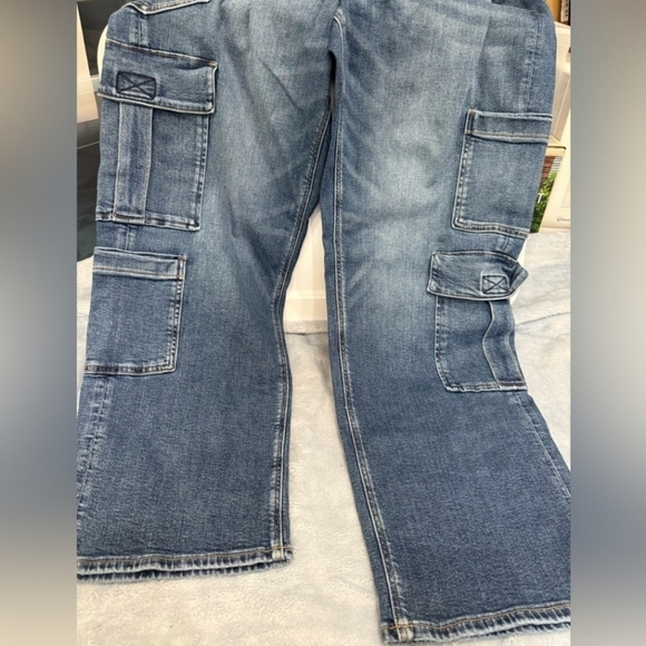 American Eagle Super High Rise Baggy Straight Cargo Jeans 14 Skater Grunge - Picture 3 of 10